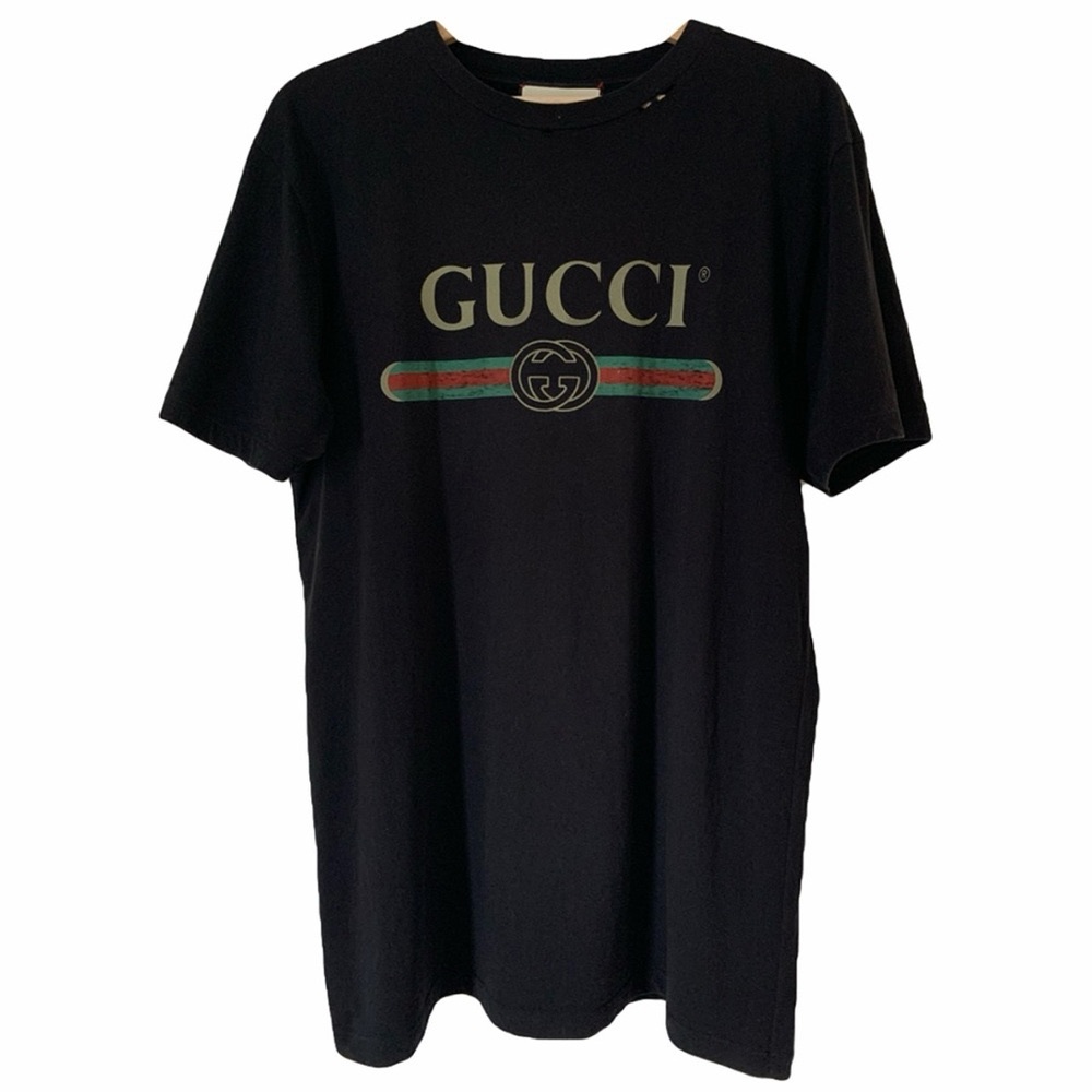 Authentic Gucci T-Shirt. Originally purchased for $590 + tax. Asking $399